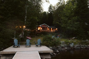 LakeKabin - Lakefront Cottage - hottub